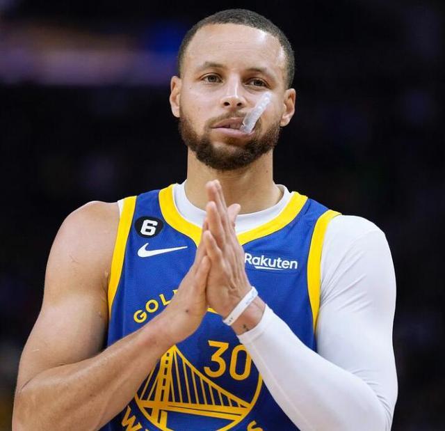 全市场：尤文有意签下弗拉泰西，也将尝试与弗拉霍维奇续约（全市场称：尤文有意引进弗拉泰西，并将推进与弗拉霍维奇的续约谈判）