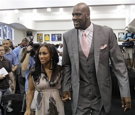 霍伊伦本赛季10场联赛制造5球，上赛季32场英超仅制造4球（霍伊伦本季联赛10战造5球，已超过上季英超32场仅4球）