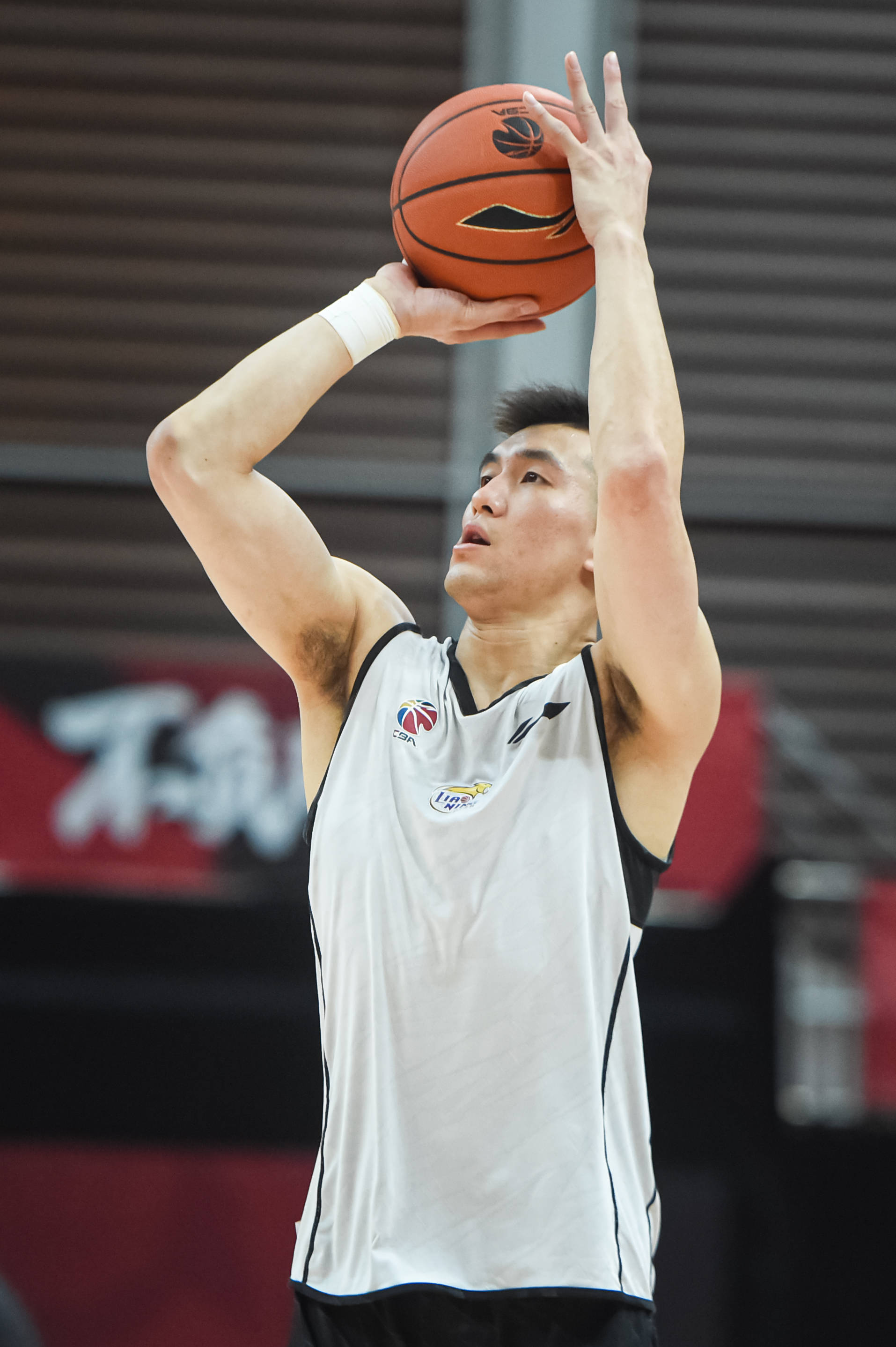 一锤定音！国安夺第5冠锁定亚冠门票，中超亚冠3席位确定（定局！国安斩获第5冠锁定亚冠资格，中超三亚冠名额尘埃落定）