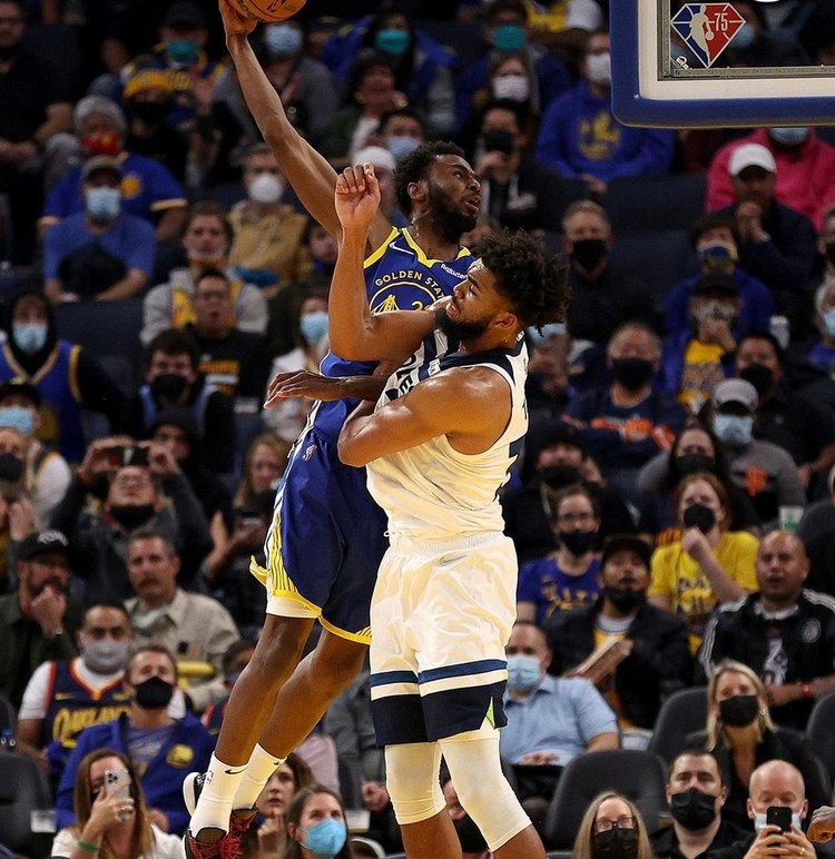 球迷：他活成了我们的骄傲（球迷自豪：他已成为我们的荣耀）