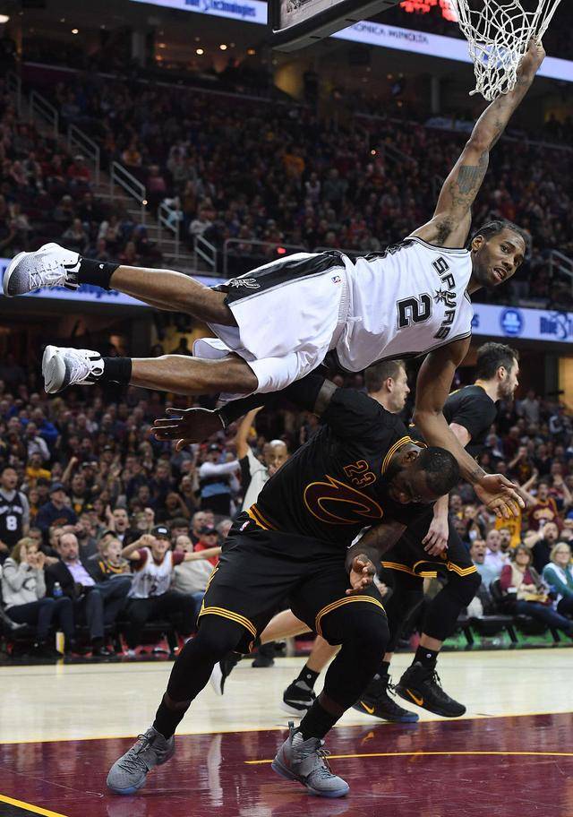 迪马济奥：萨勒马克尔斯和普利希奇均未参加米兰全队合练（迪马济奥：萨勒马克尔斯、普利希奇双双缺席米兰合练）