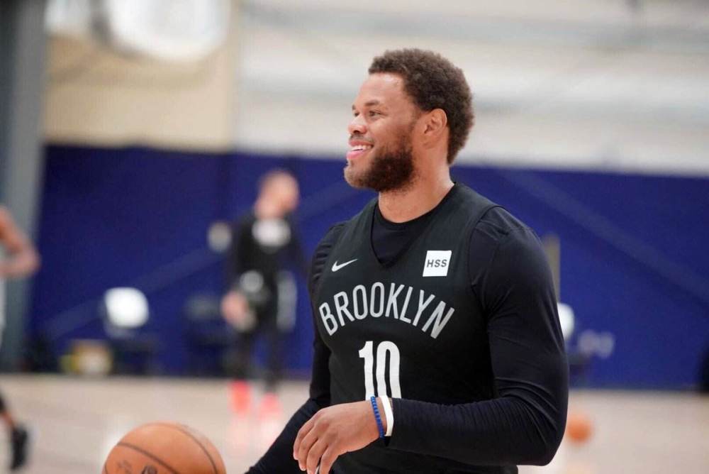 坎比亚索：我经常看枪手比赛；“三维球员”的说法是在表扬我（坎比亚索：常看阿森纳比赛，“三维球员”这一称呼是对我的肯定）