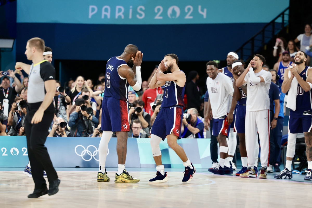 记者：金泉尚武未来将被一分为二，球员离队但管理层留在金泉（记者称金泉尚武或将分拆为两部分：球员离队，管理层留守金泉）